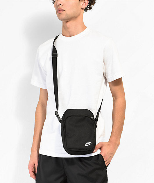 Nike Heritage Crossbody
